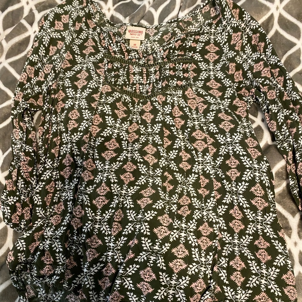 Flowy floral blouse